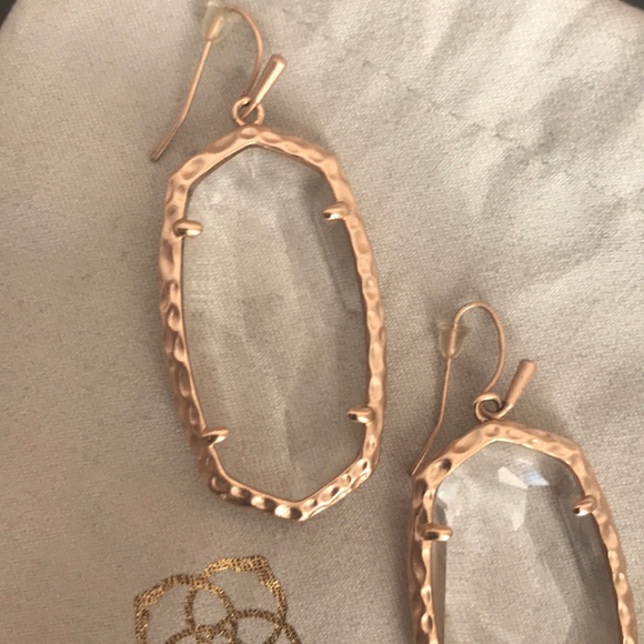 Kendra Scott “hammered” Danielle earrings - Picture 3 of 3